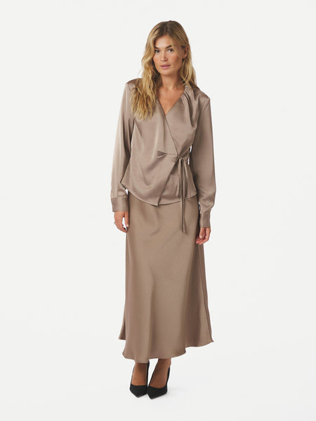 CAPRINA HEAVY SATEEN BLOUSE