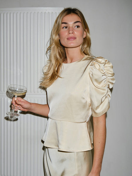 BENUA HEAVY SATEEN BLOUSE