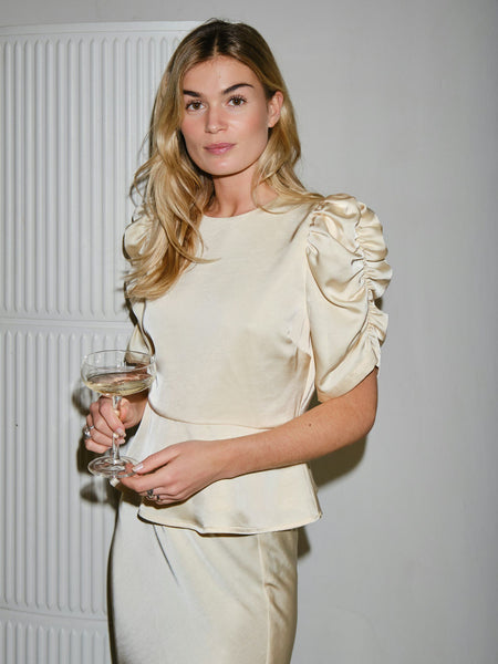 BENUA HEAVY SATEEN BLOUSE