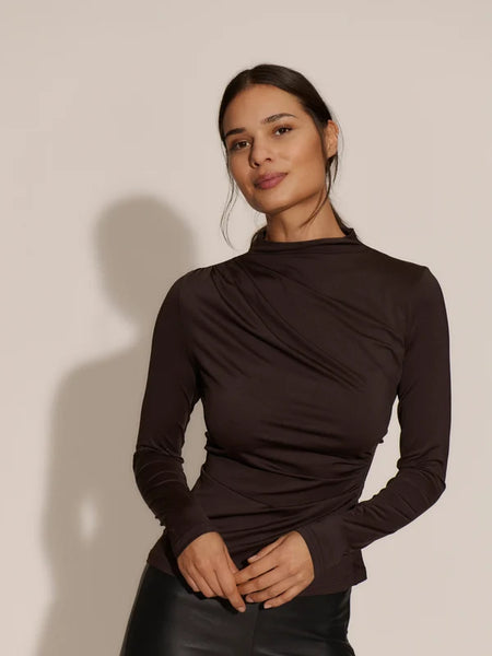 Bridget Long sleeve Turtleneck T-shirt