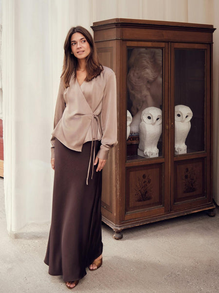 VICKY HEAVY SATEEN SKIRT Dark Brown