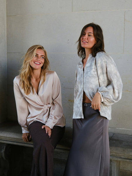 PETRIS HEAVY SATEEN BLOUSE