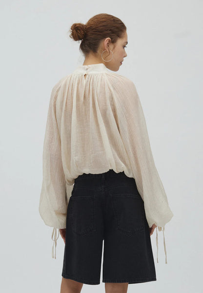 Menila-M Blouse - Pale Creme