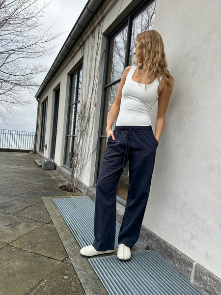 Neo Noir Sonar Linen hörbuxur  navy