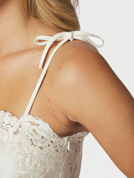 Kaela Heavy Sateen Lace Top - Pearl